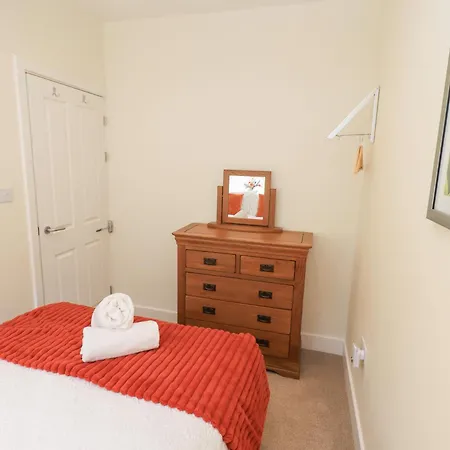 4 Martindales Yard Kendal