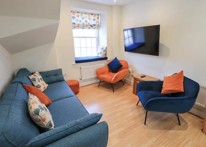 4 Martindales Yard * Kendal